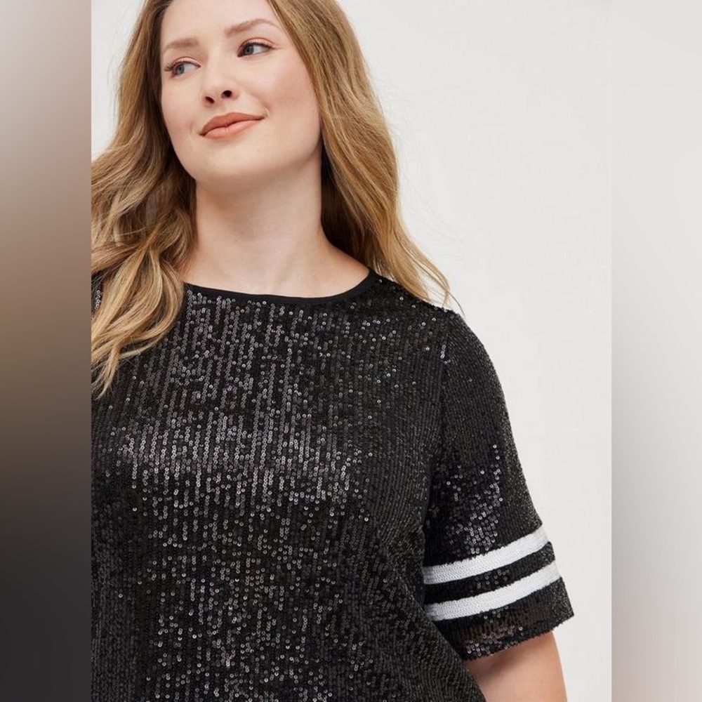 NEW! Torrid Abbey Blouse - Sequin Football Stripe Black. 5X. - Picture 4 of 13